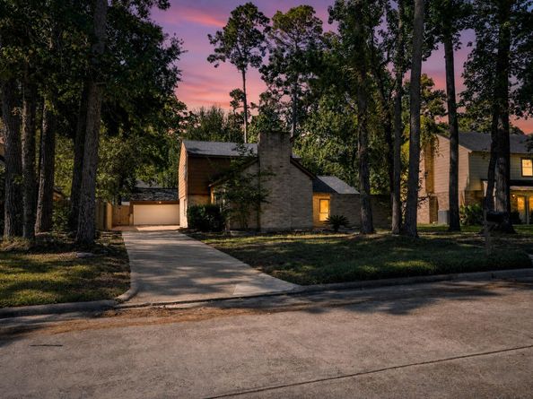 2038 Parkdale Drive, Houston TX 77339
