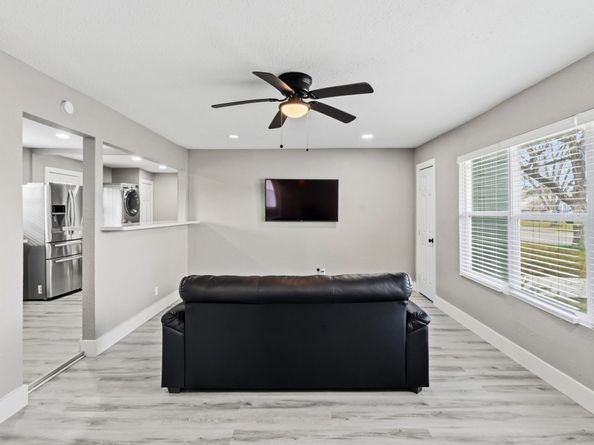 5914 Southcrest St Street, Houston TX 77033