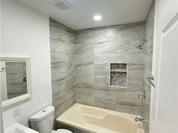 696 E 51st Street, Los Angeles CA 90011