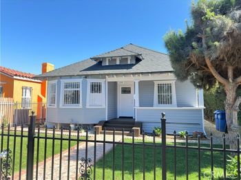 696 E 51st Street