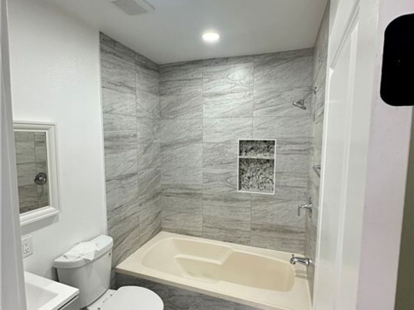 696 E 51st Street, Los Angeles CA 90011
