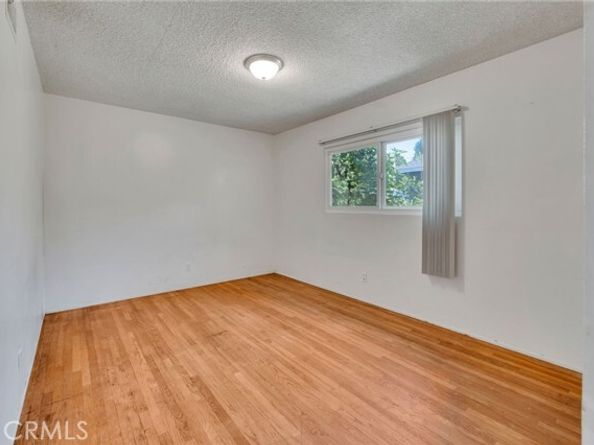 279 N 11th Avenue, Upland CA 91786