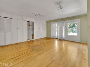 279 N 11th Avenue, Upland CA 91786