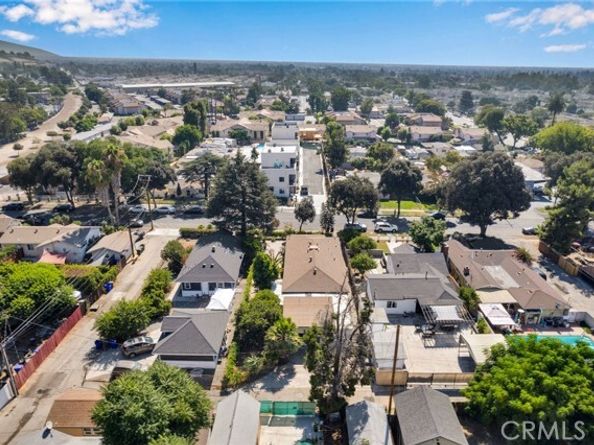 279 N 11th Avenue, Upland CA 91786
