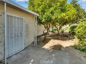 279 N 11th Avenue, Upland CA 91786