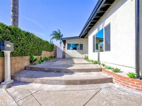 9055 Forbes Avenue, Northridge (los Angeles) CA 91343