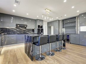 9055 Forbes Avenue, Northridge (los Angeles) CA 91343