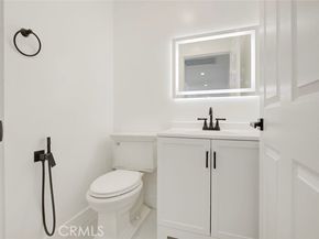 9055 Forbes Avenue, Northridge (los Angeles) CA 91343