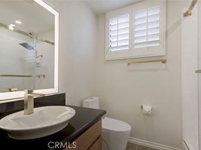 10470 Riverside 102, Toluca Lake (los Angeles) CA 91602