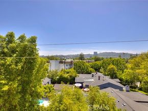 10470 Riverside 102, Toluca Lake (los Angeles) CA 91602