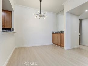 10470 Riverside 102, Toluca Lake (los Angeles) CA 91602
