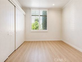10470 Riverside 102, Toluca Lake (los Angeles) CA 91602
