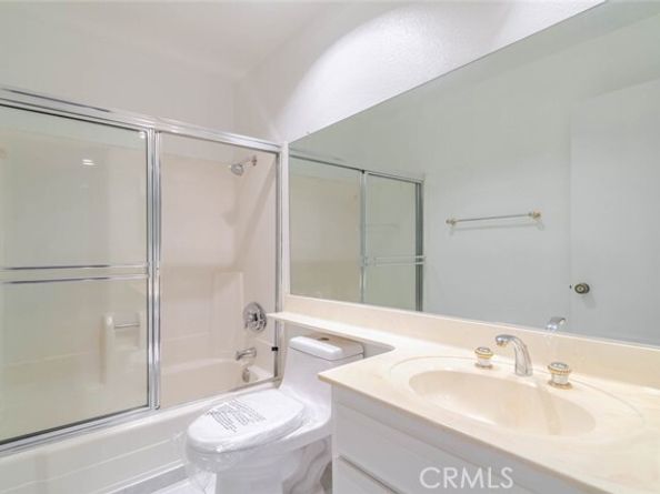 9000 Vanalden Avenue 117, Northridge (los Angeles) CA 91324