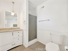 15901 Lassen Street, North Hills (los Angeles) CA 91343