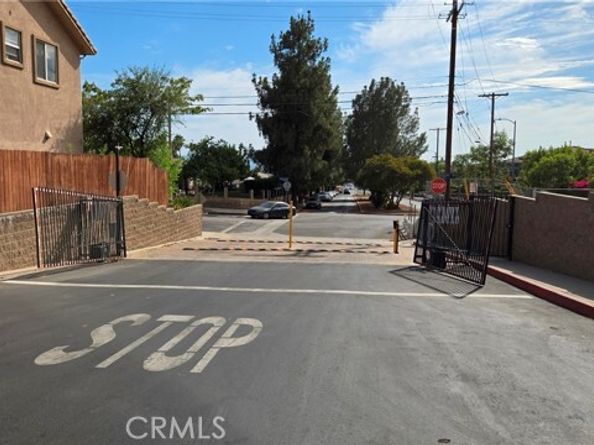 11852 N Birch Grove, Sylmar (los Angeles) CA 91342