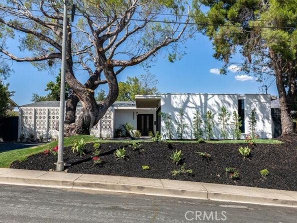 6849 Northford Drive, Tujunga (los Angeles) CA 91042