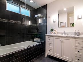 1520 W Riverside Drive, Burbank CA 91506