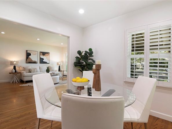 1520 W Riverside Drive, Burbank CA 91506