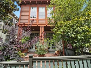2616 BUNGALOW Place