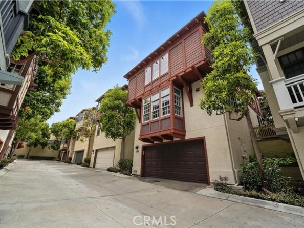 2616 BUNGALOW Place, Corona Del Mar (newport Beach) CA 92625