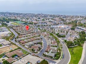 2616 BUNGALOW Place, Corona Del Mar (newport Beach) CA 92625