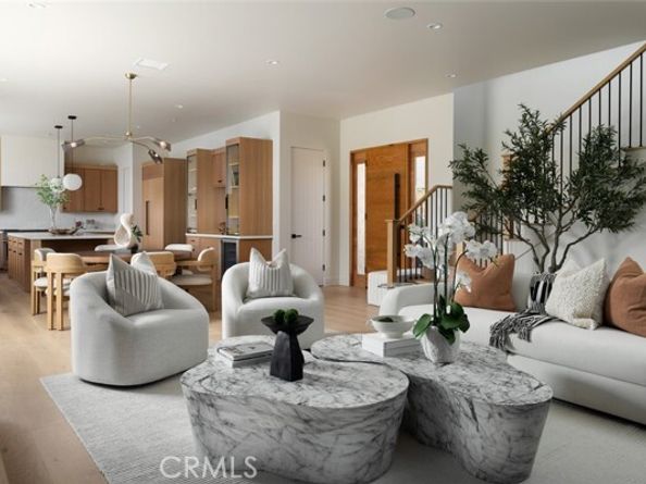 1594 Redlands Place, Costa Mesa CA 92627