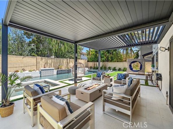6431 Reubens Drive, Huntington Beach CA 92647