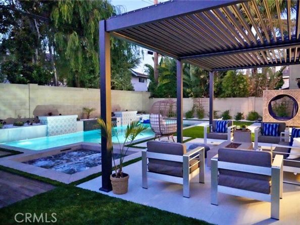 6431 Reubens Drive, Huntington Beach CA 92647