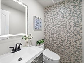 6431 Reubens Drive, Huntington Beach CA 92647