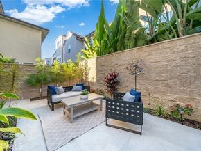 120 Parkland Alley, Lake Forest (el Toro) CA 92630