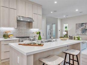 120 Parkland Alley, Lake Forest (el Toro) CA 92630