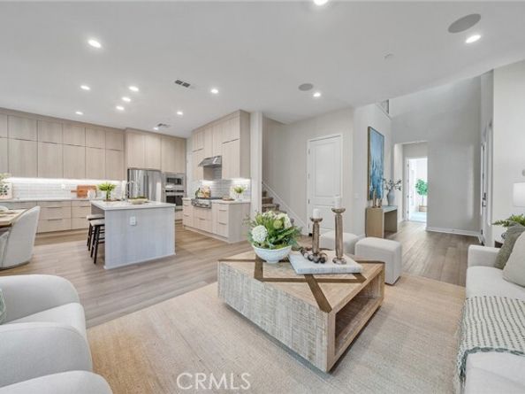 120 Parkland Alley, Lake Forest (el Toro) CA 92630