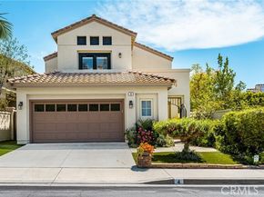 4 Santa Rita, Lake Forest (el Toro) CA 92610