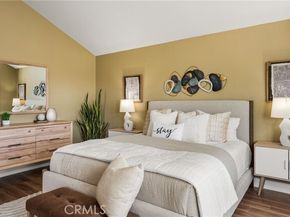 4 Santa Rita, Lake Forest (el Toro) CA 92610