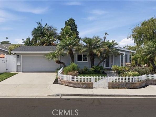 3281 Michigan Avenue, Costa Mesa CA 92626