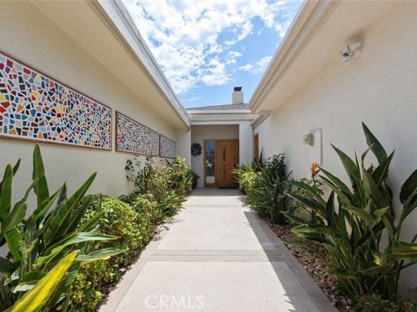 63 Seton, Irvine CA 92612