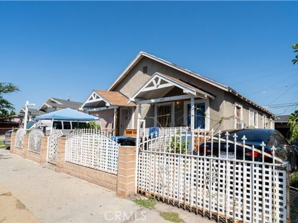 3443 Estrada, Los Angeles CA 90023