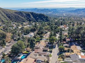 5822 Irving Avenue, La Crescenta CA 91214