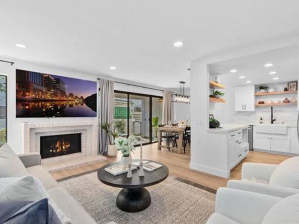 532 Via De La Valle F, Solana Beach CA 92075