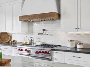 302 Orchid Avenue, Corona Del Mar (newport Beach) CA 92625