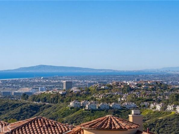 7 Suprema, Newport Coast CA 92657