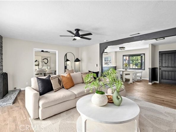 11891 Gladstone Drive, Tustin CA 92705