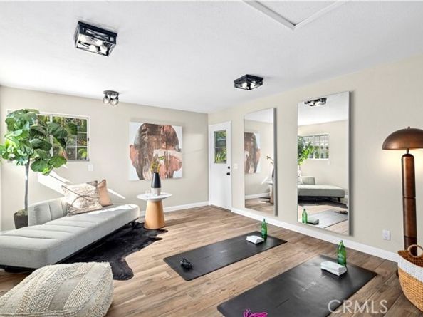 11891 Gladstone Drive, Tustin CA 92705