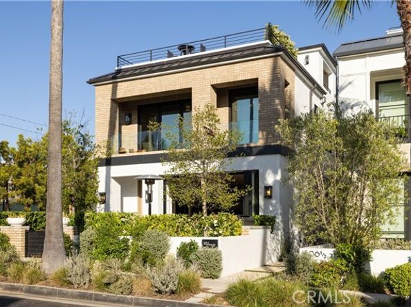 508 Goldenrod Avenue, Corona Del Mar (newport Beach) CA 92625