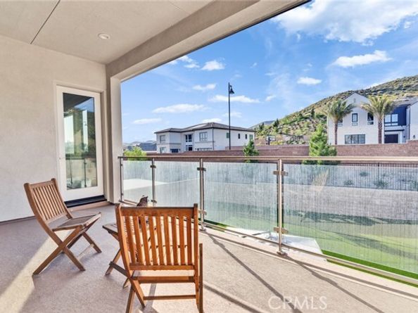 20537 W Overlook Court, Porter Ranch (los Angeles) CA 91326