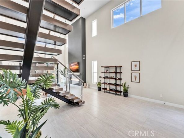 20537 W Overlook Court, Porter Ranch (los Angeles) CA 91326