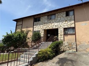 12287 Osborne Street 12, Pacoima (los Angeles) CA 91331