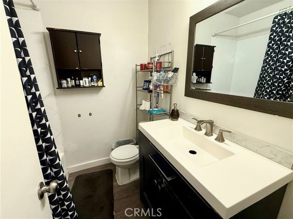 12287 Osborne Street 12, Pacoima (los Angeles) CA 91331