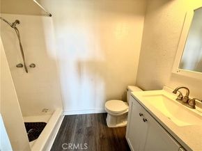 12287 Osborne Street 12, Pacoima (los Angeles) CA 91331