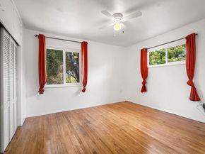 406 S Grape St, Escondido CA 92025
